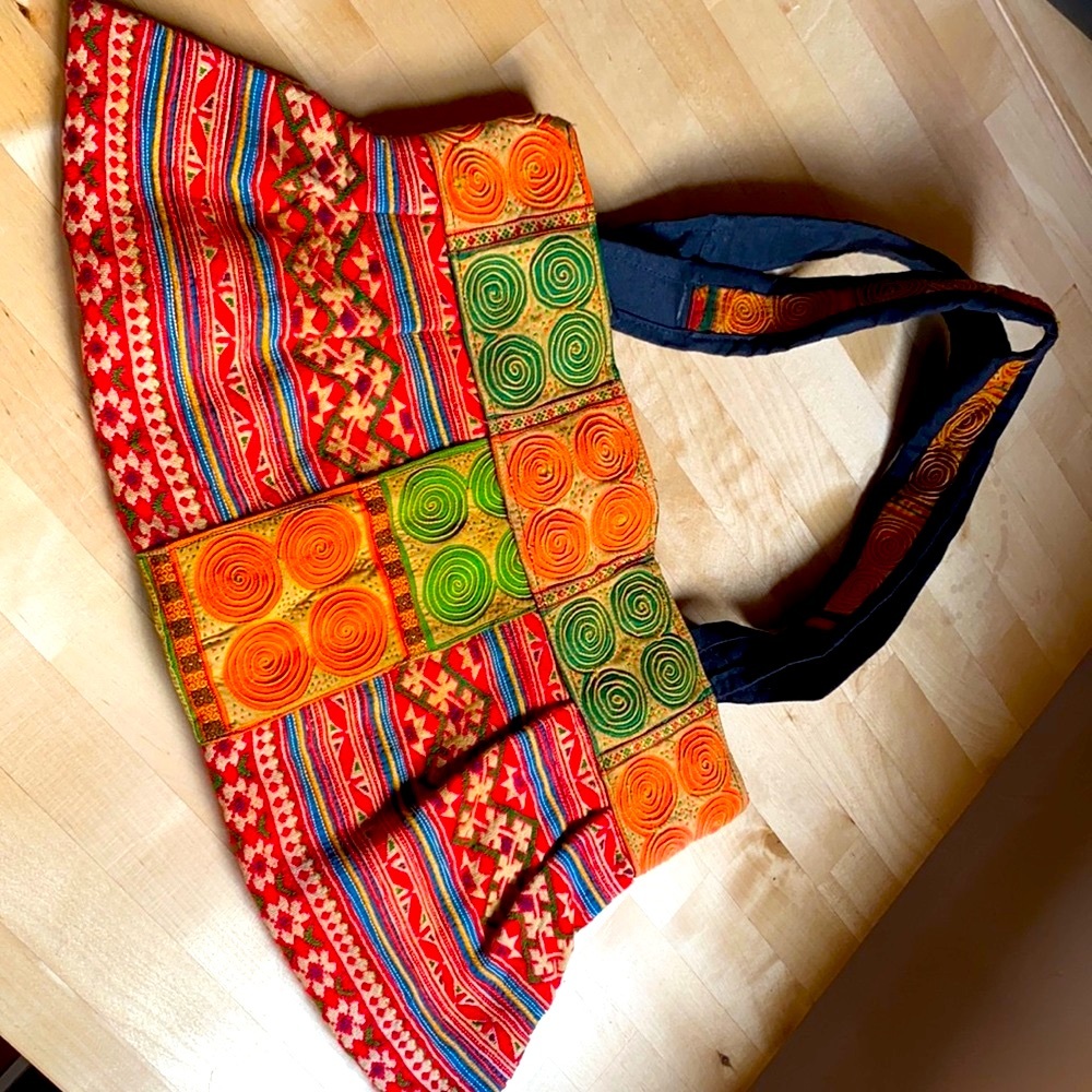 Colorful and bright Costa Rican purse